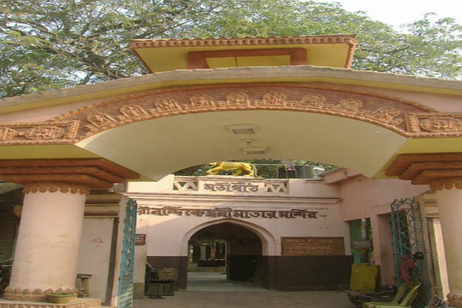 Nandipur Shakti Peeth (Sainthia)
