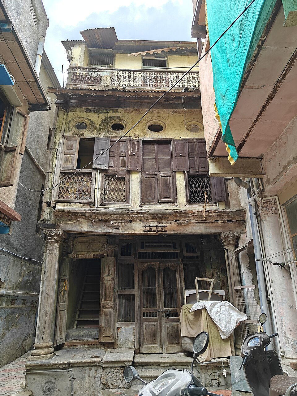 A traditional pol house in Ahmedabad