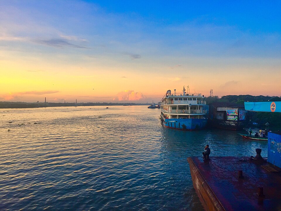Regional view: the Kirtankhola River at Barisal, Bangladesh. This is regional context, not a photograph of Sugandha Temple or the Sunanda River.