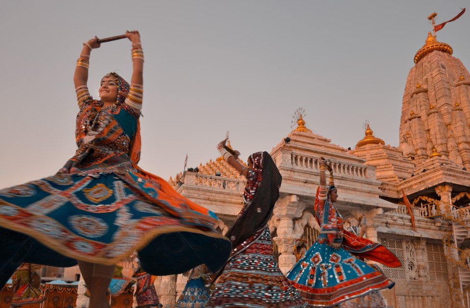 Navratri garba at Ambaji temple